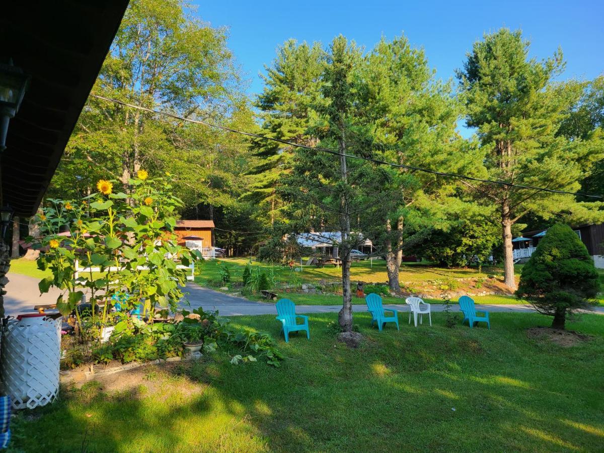 Rock Castle Resort Lake George Exterior foto