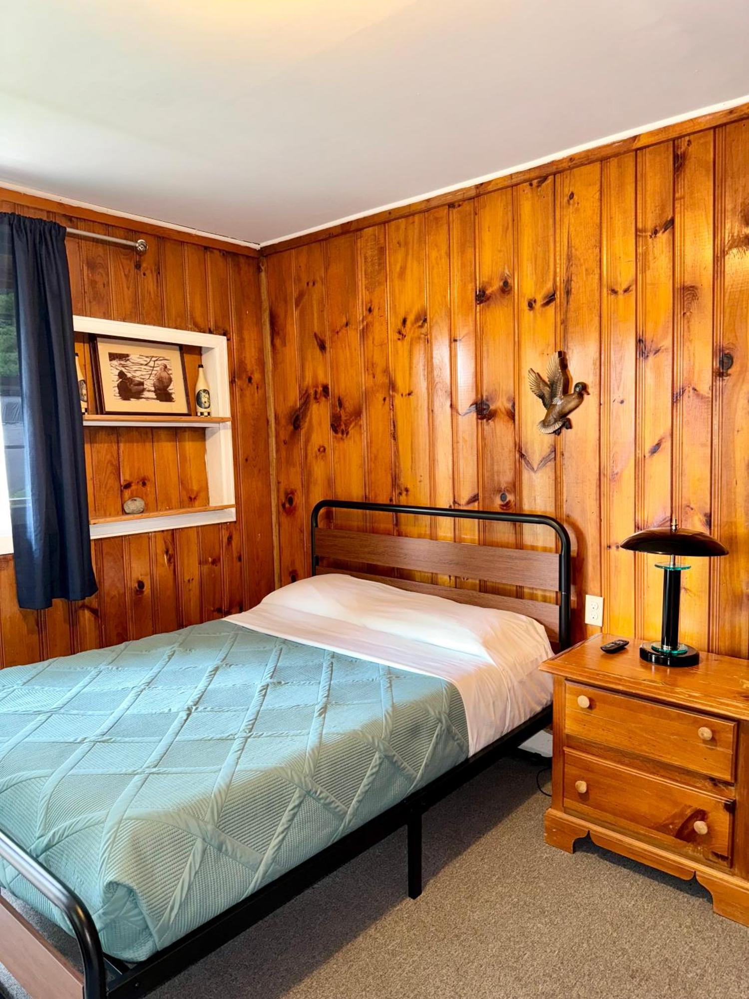 Rock Castle Resort Lake George Exterior foto